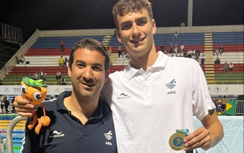 Ulises Cazau, el platense campeón Sudamericano de Natación