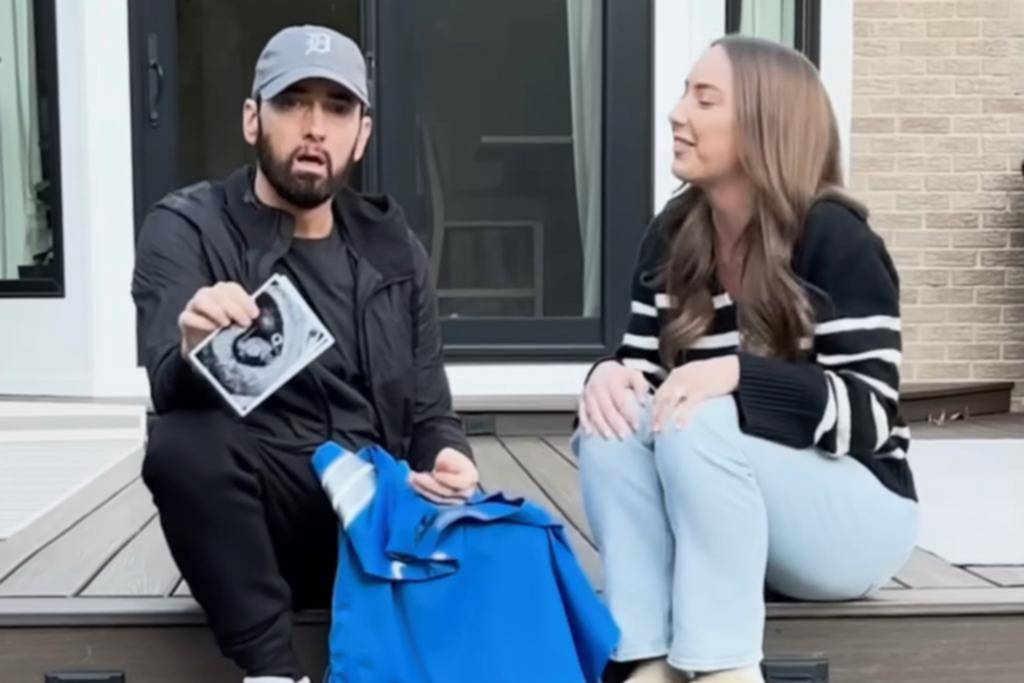 Eminem será abuelo y lo anunció en el videoclip de “Temporary”