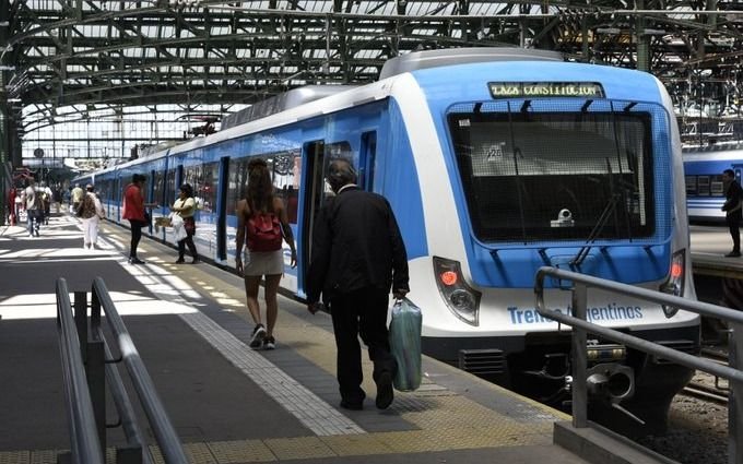 Atención, usuarios del tren Roca La Plata: funcionará limitado este finde sin completar el recorrido