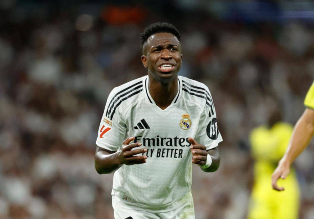 Real Madrid volvió a ganar y se subió a la cima