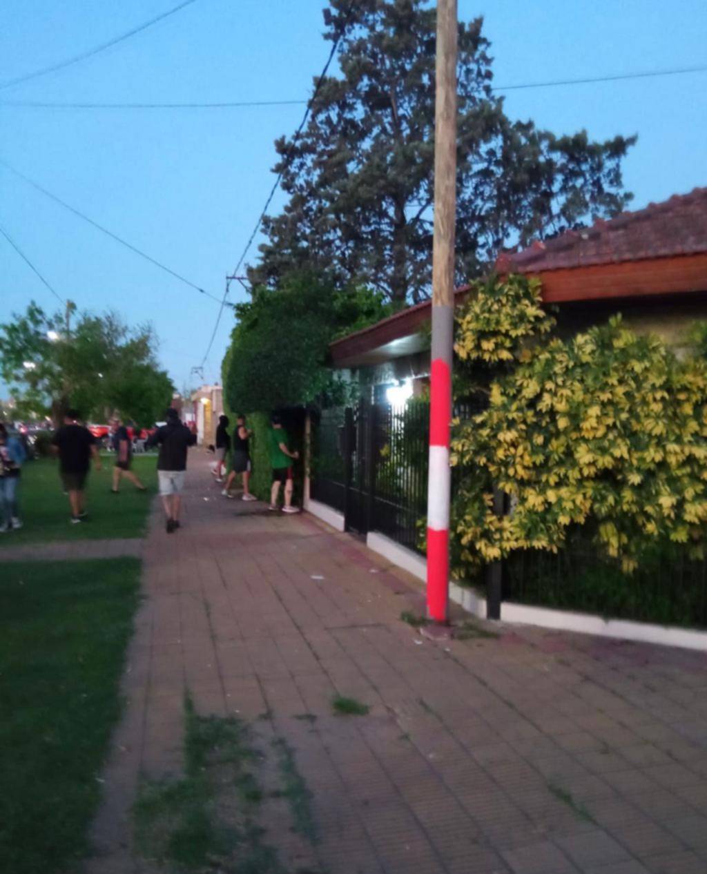 “Estamos desprotegidos”, sostienen en la zona del Estadio Único