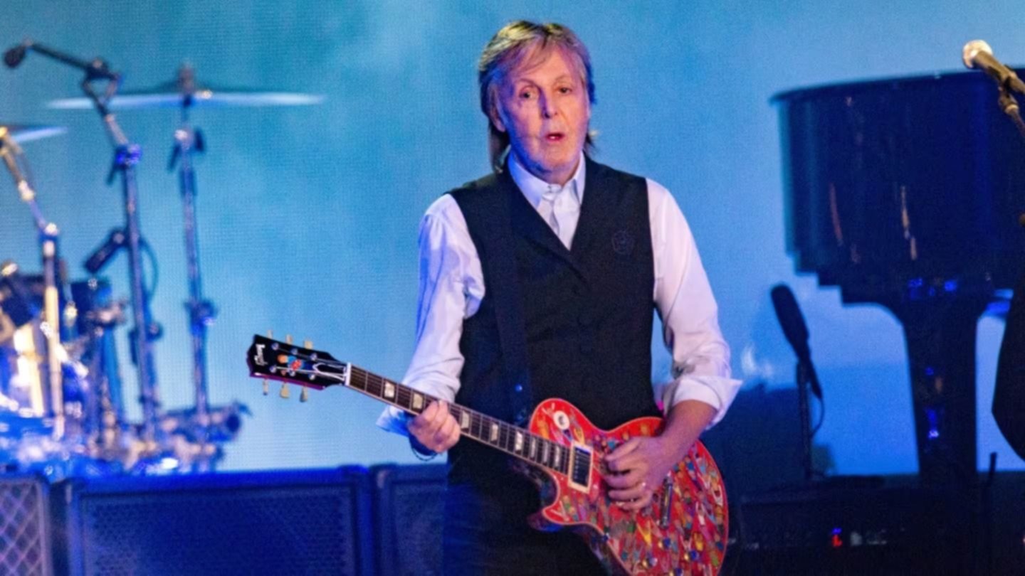 Paul McCartney hizo vibrar a una multitud con clásicos y carisma
