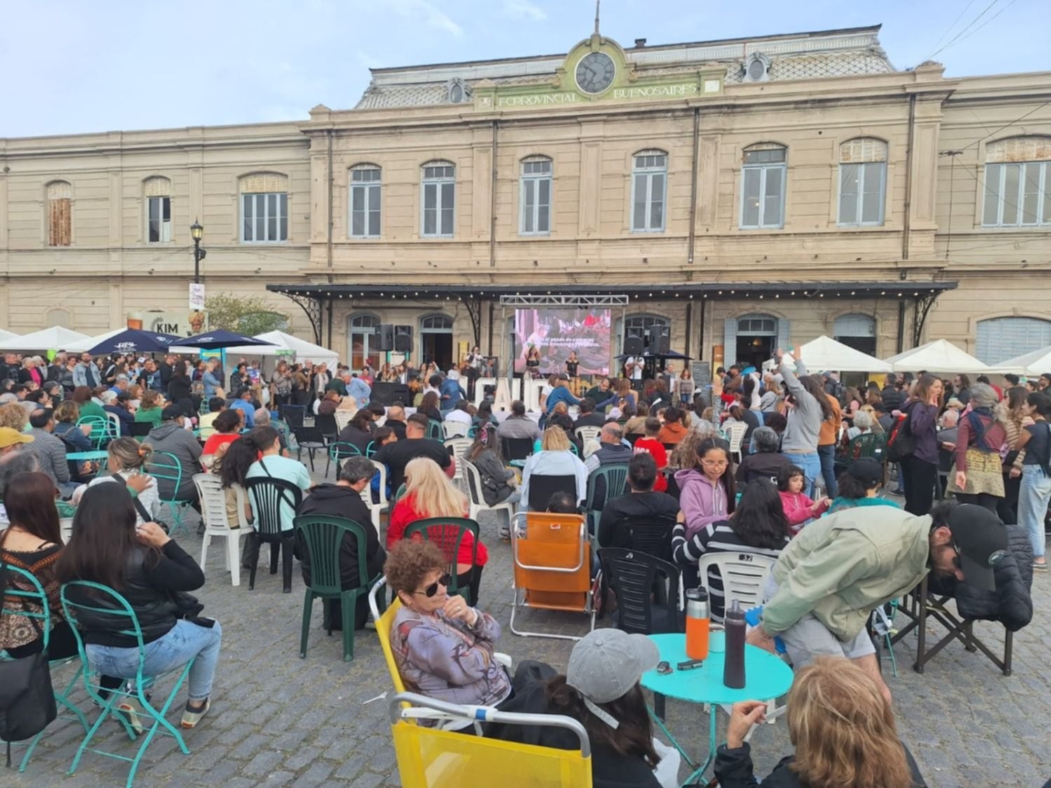 Fiesta del Alcaucil: se luce el producto estrella de la Ciudad