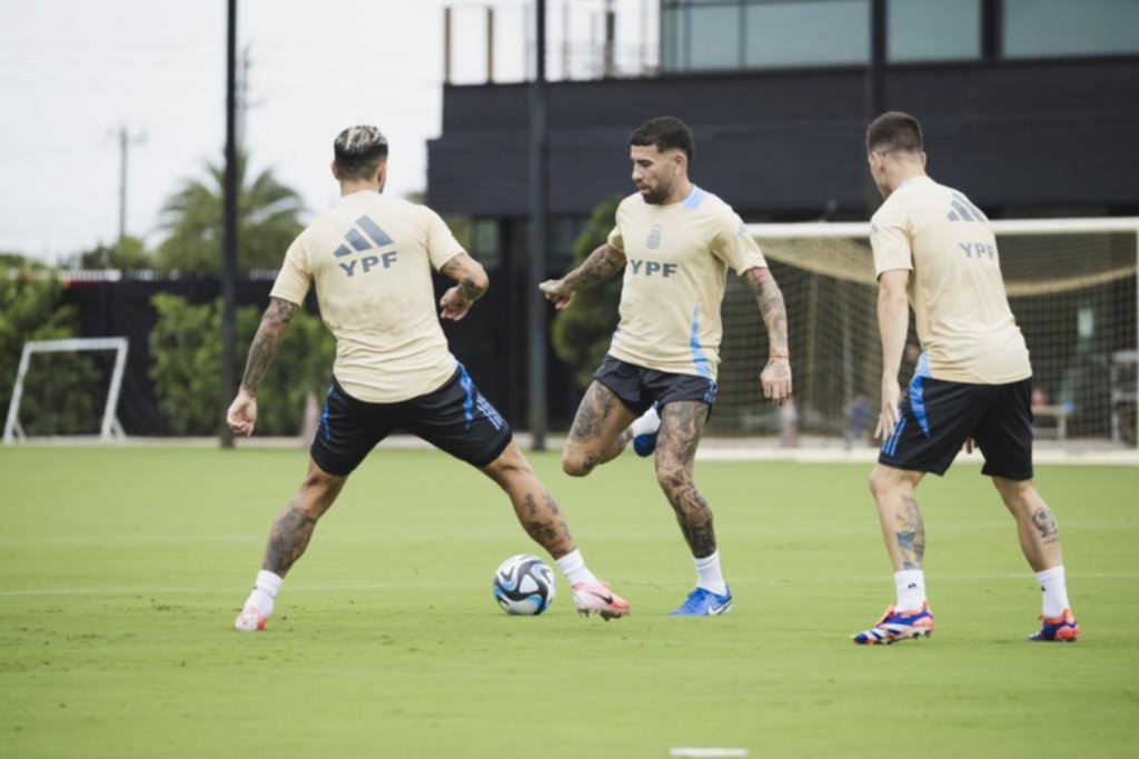 Zona de riesgo: clima de suspenso con el partido de la Selección