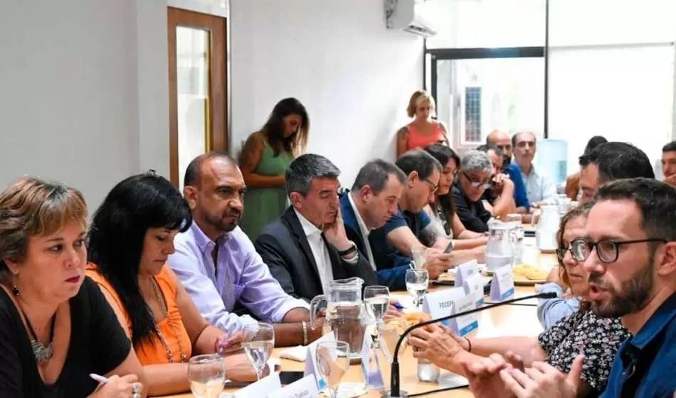Paritarias: oferta trimestral para asegurar el pago del aguinaldo