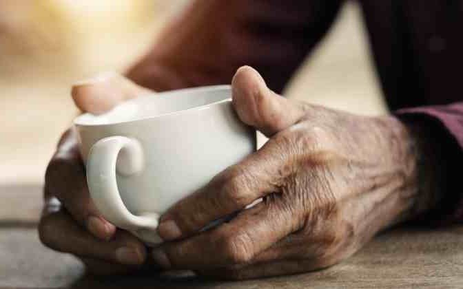Los beneficios de la cafeína relacionados con el Alzheimer