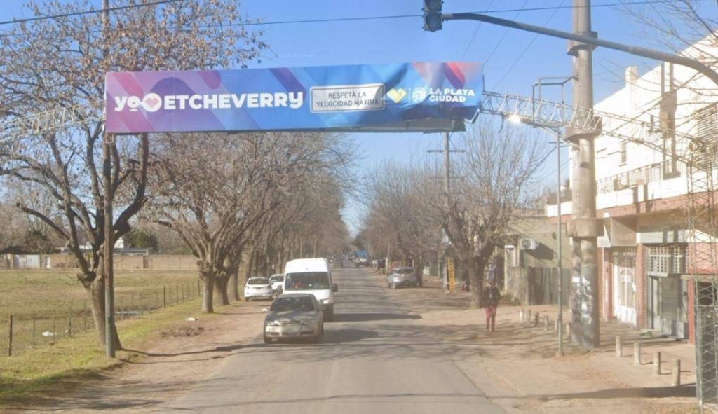 Delincuentes endemoniados: atacaron a una familia en Etcheverry