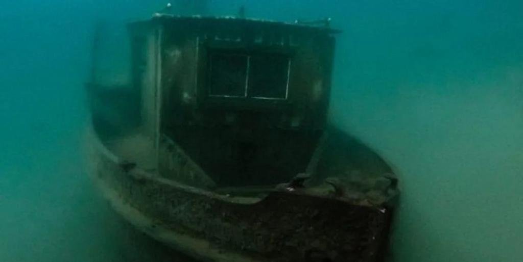 Hallaron un barco hundido hace 118 años en el lago Nahuel Huapi