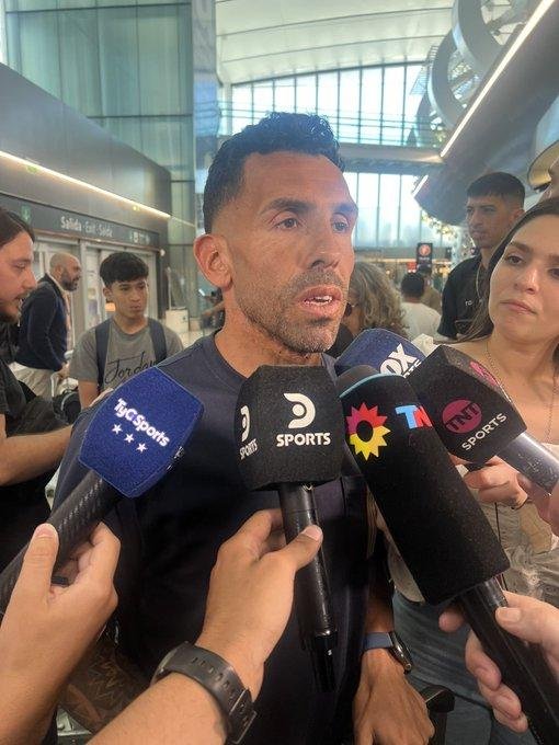 Tevez rompió el silencio y destrozó a Riquelme por su forma de gestionar