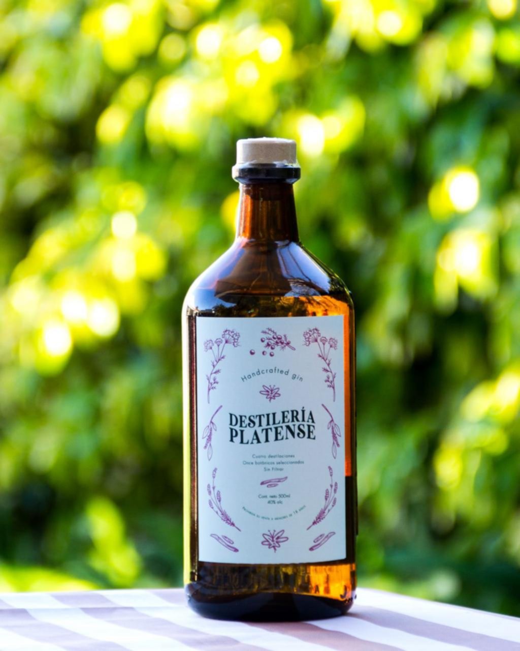 Día mundial del gin-tonic: DonHuan y Destilería Platense