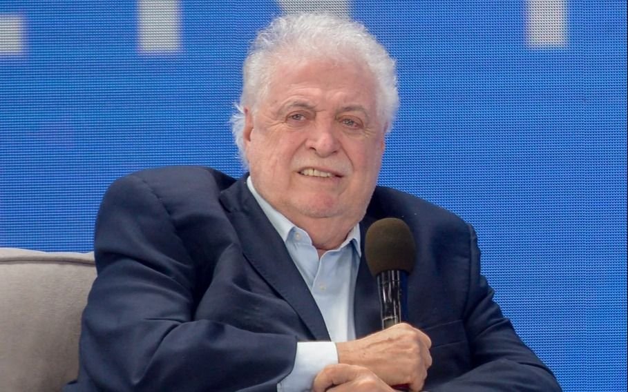 Vacunatorio VIP: confirmaron el procesamiento de Ginés González García