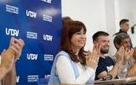 Cristina y una sugestiva visita a la Universidad de Avellaneda