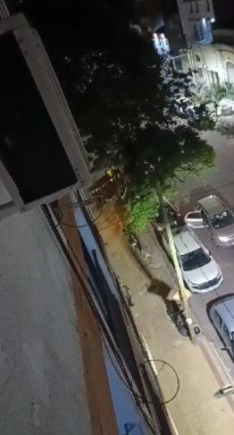 Otra noche con descanso imposible en la cuadra de 58 entre 5 y 6