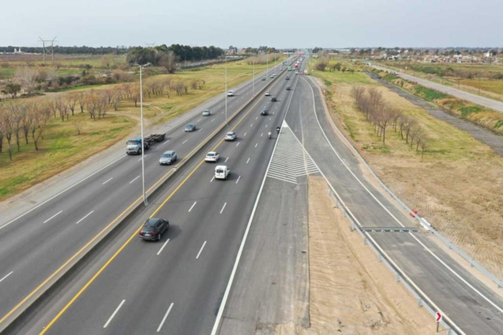 Con reclamos, anuncian obras para la Autopista