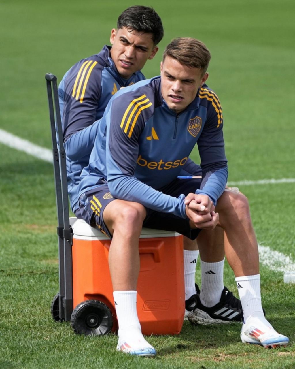 Gago piensa en variantes para recibir a Riestra