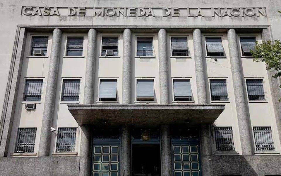 La Casa de la Moneda deja de emitir billetes y podría cerrar