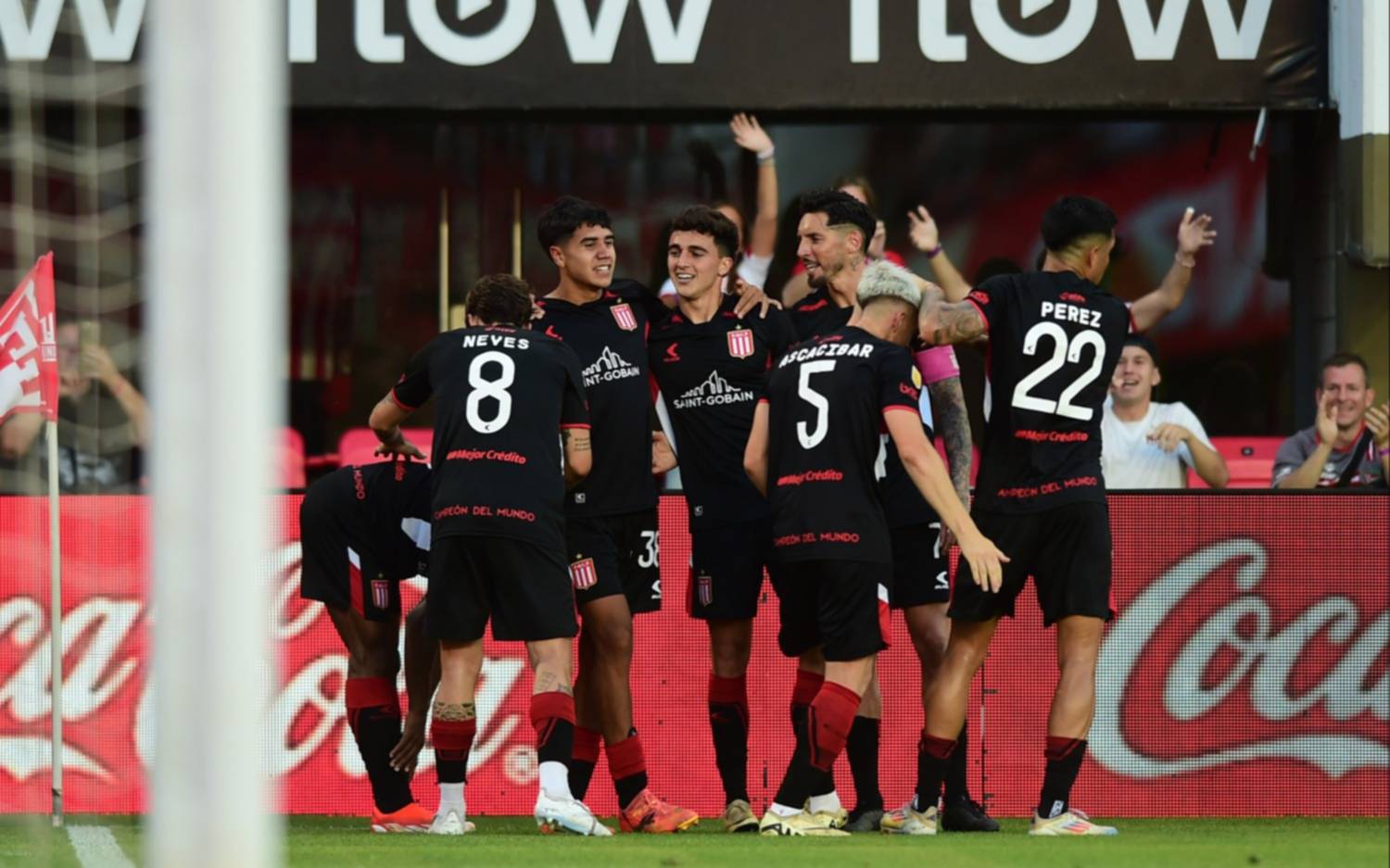 Estudiantes tiene dos bajas para enfrentar a Independiente Rivadavia pero recupera a Carrillo