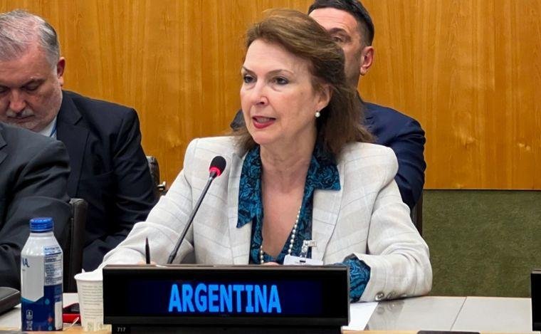 La trama de un final que se veía venir: Milei echó a Mondino por votar a favor de levantar el embargo de EE UU a Cuba