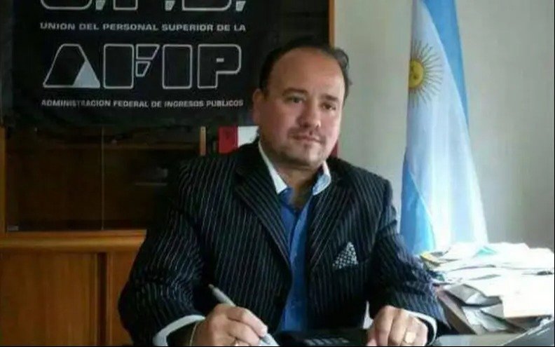 Presentan un amparo judicial contra Javier Milei tras la disolución de la AFIP: "No hay sueldos millonarios"