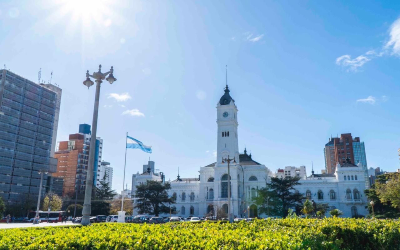Confirman que el 19 de noviembre habrá asueto administrativo por el aniversario de La Plata: a quiénes alcanza
