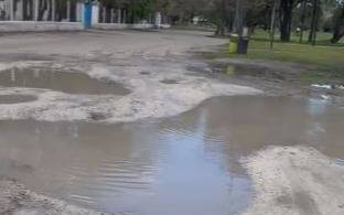 El "rally" que hacen los padres para acceder al jardín de infantes del Parque San Martín