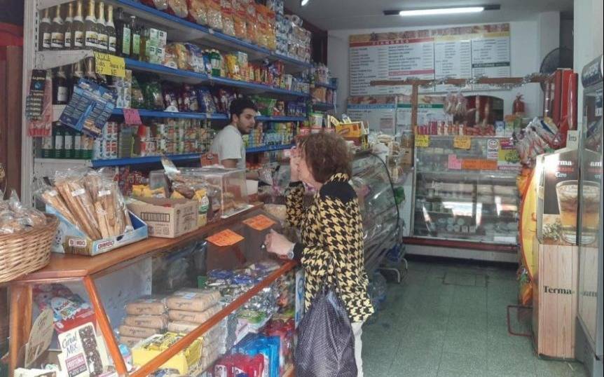 Subas en los precios de los alimentos: "Los mayoristas primero aumentan y después te ofrecen las promos"