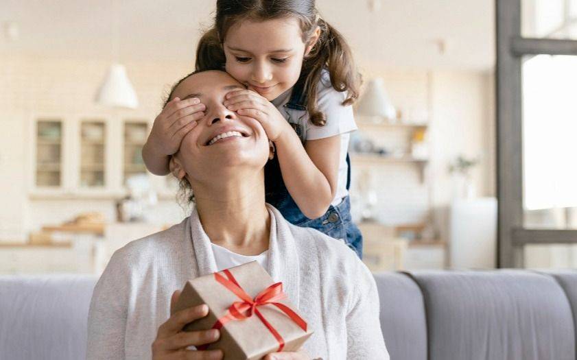 Cuenta DNI y Día de la Madre 2025: qué día de octubre se activa la promoción especial