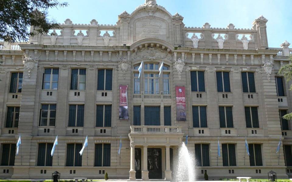 Este lunes comienza la inscripción a los colegios de la UNLP: así será el cronograma para el ciclo 2026