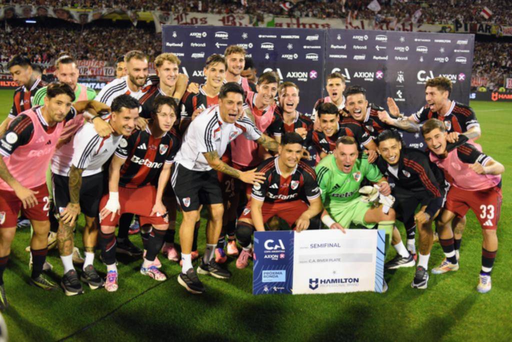 A semifinales: River madrugó a Racing