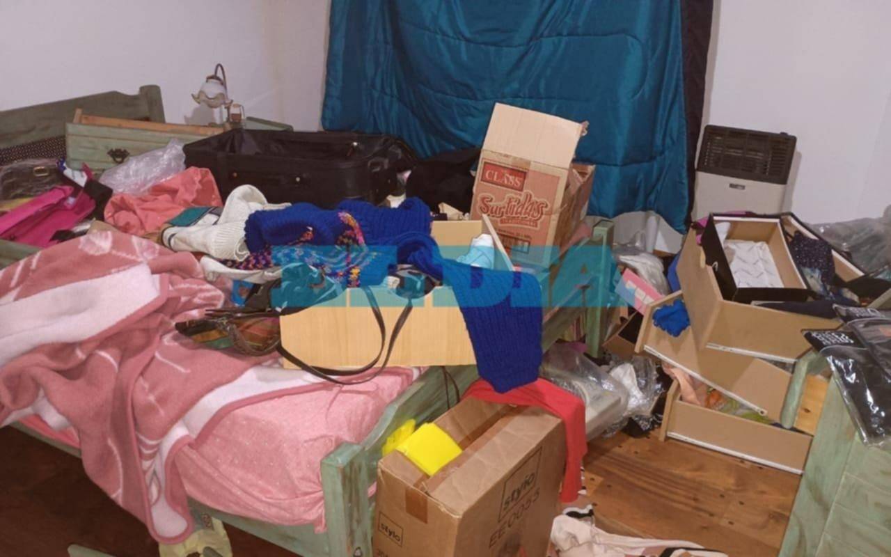 "Rompieron todo para entrar": una jubilada volvió de un viaje y encontró su casa desvalijada en Barrio Norte