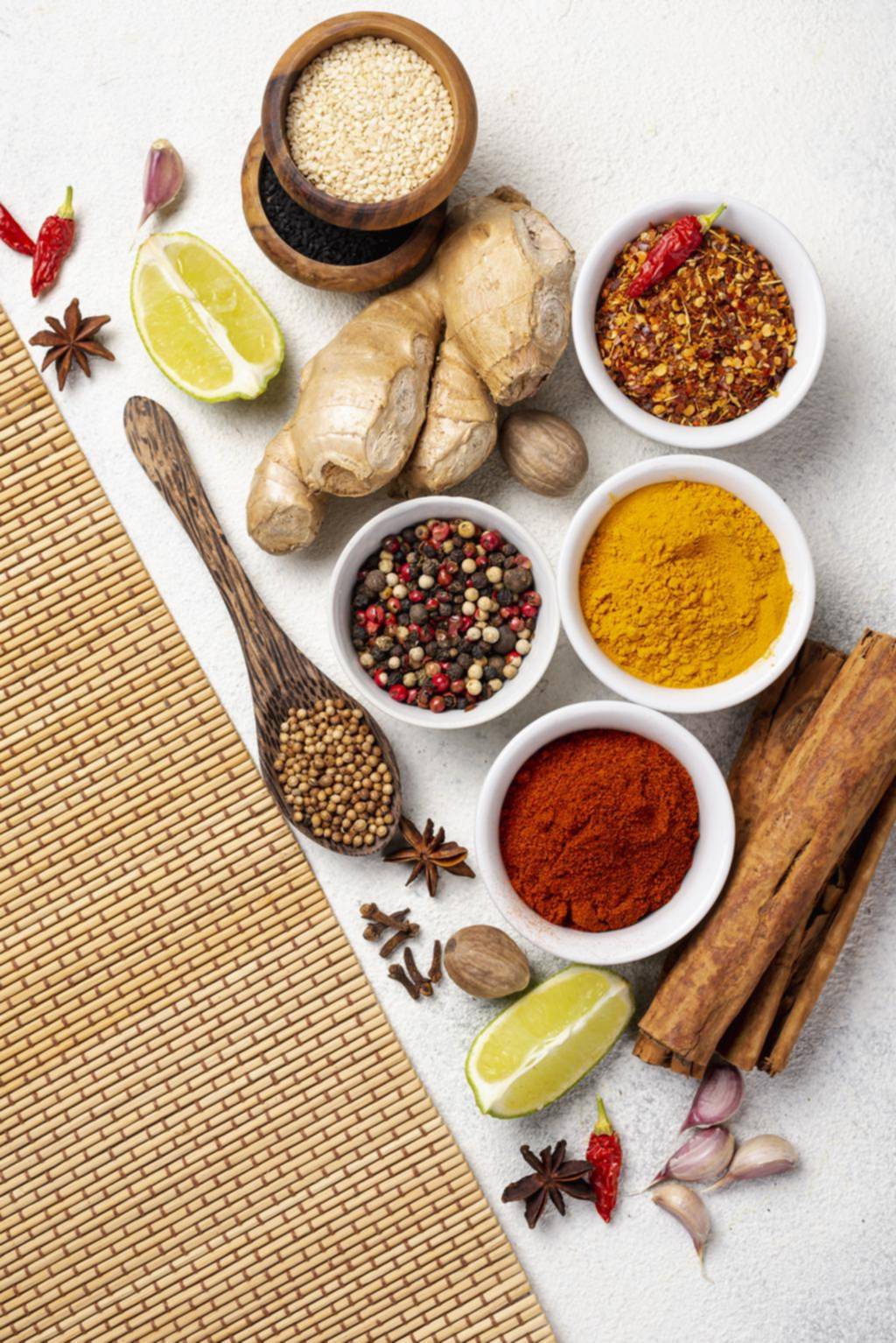 Especias y aromáticas para condimentar las comidas
