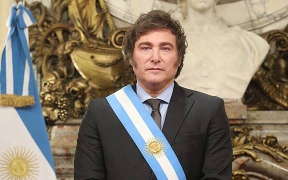 El mensaje de Javier Milei tras la renuncia de José Luis Espert a su candidatura: "La Argentina siempre está por encima de la personas"