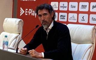 Eduardo Domínguez evitó hablar del árbitro Nazareno Arasa: "Siento tristeza"