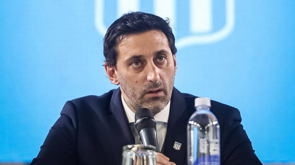 Racing busca sumar un jugador tras lo de Torres