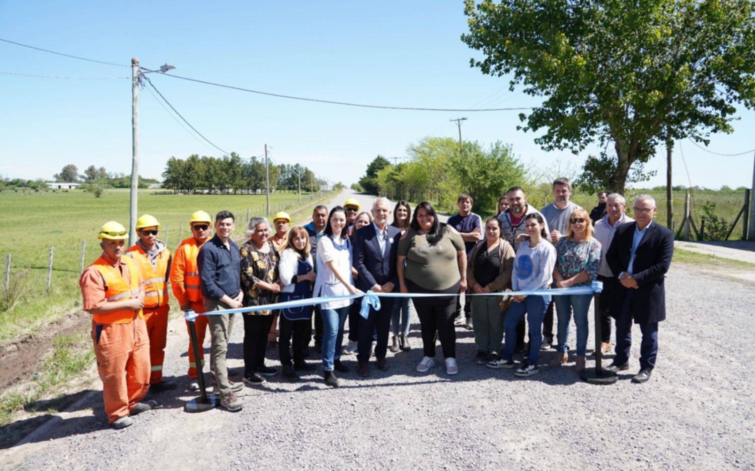Inauguran la segunda etapa de mejoras en una calle clave de Arana
