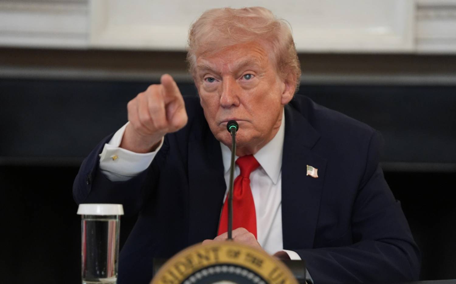 Trump: "Israel y Hamás logran acuerdo sobre primera fase de plan para poner fin a guerra en Gaza"