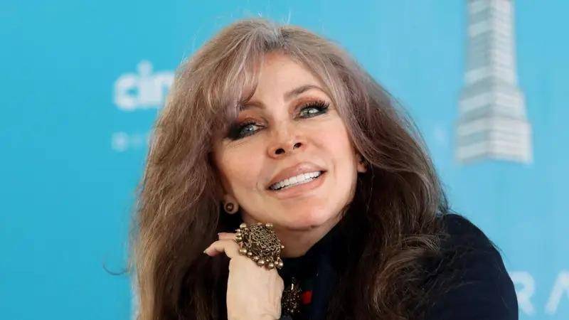 ¿Qué le pasa a Verónica Castro?: la aparición que desató versiones