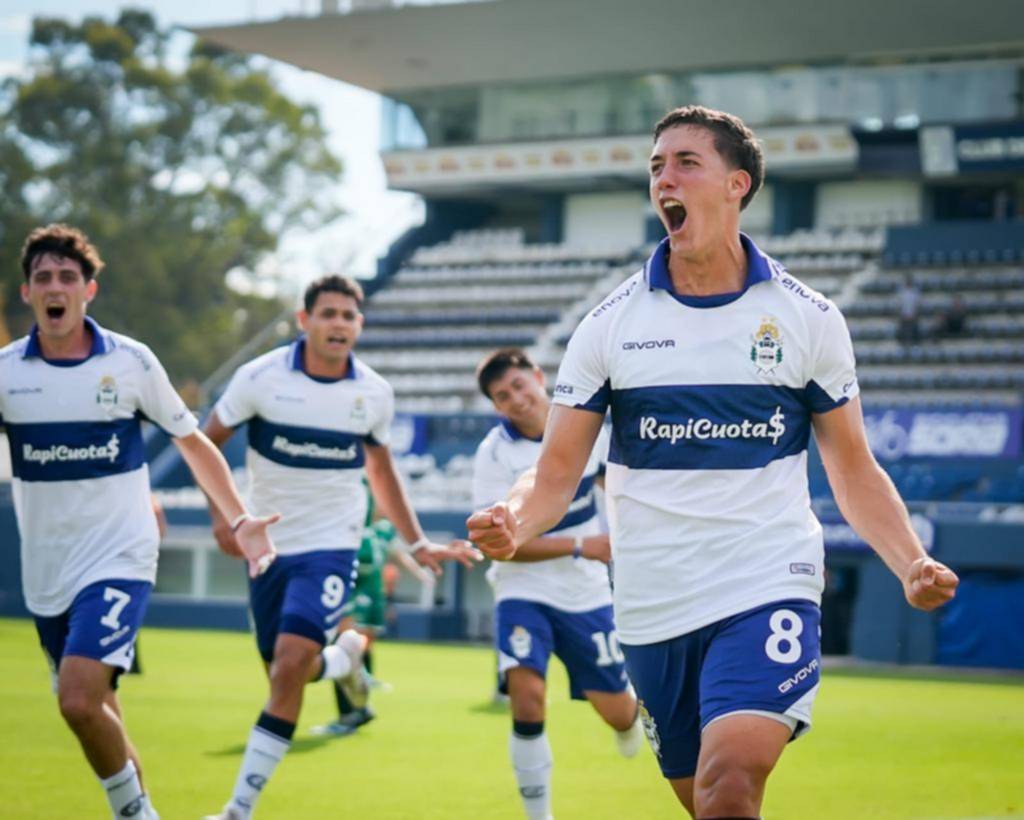 Corbalán va de entrada y Castro otra vez afuera