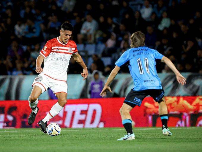 Un empate que servirá sólo si gana el clásico