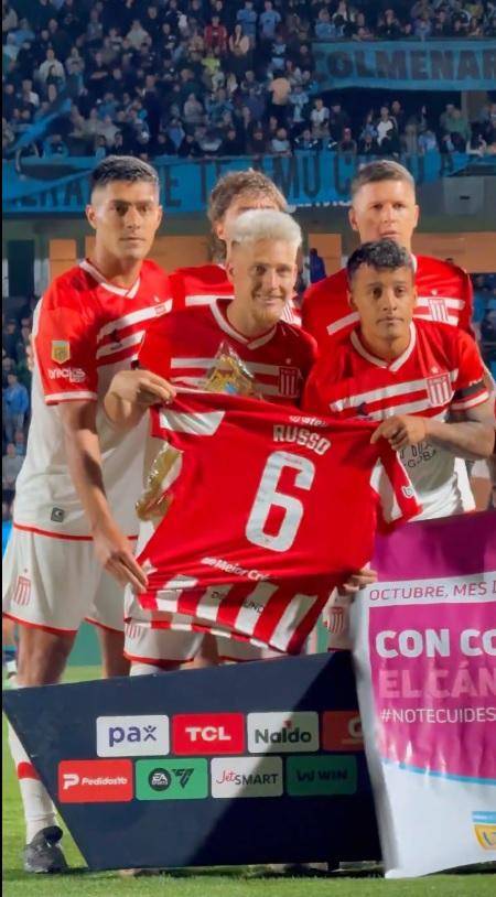 Hubo homenaje del Pincha a Russo