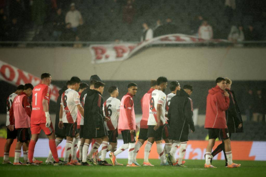 El peor momento de River: cuarta derrota