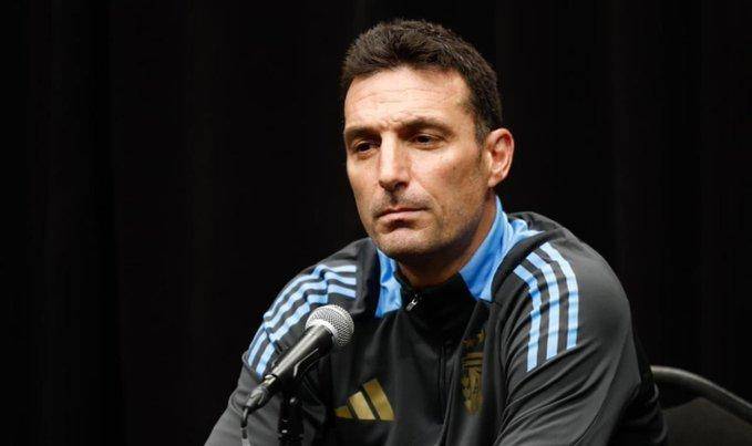 Scaloni:“Si Messi está en condiciones va a jugar”