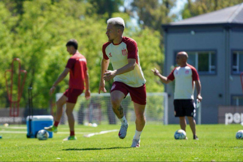 Estudiantes, con dudas para el crucial clásico contra Gimnasia: ¿a quiénes espera Eduardo Domínguez?
