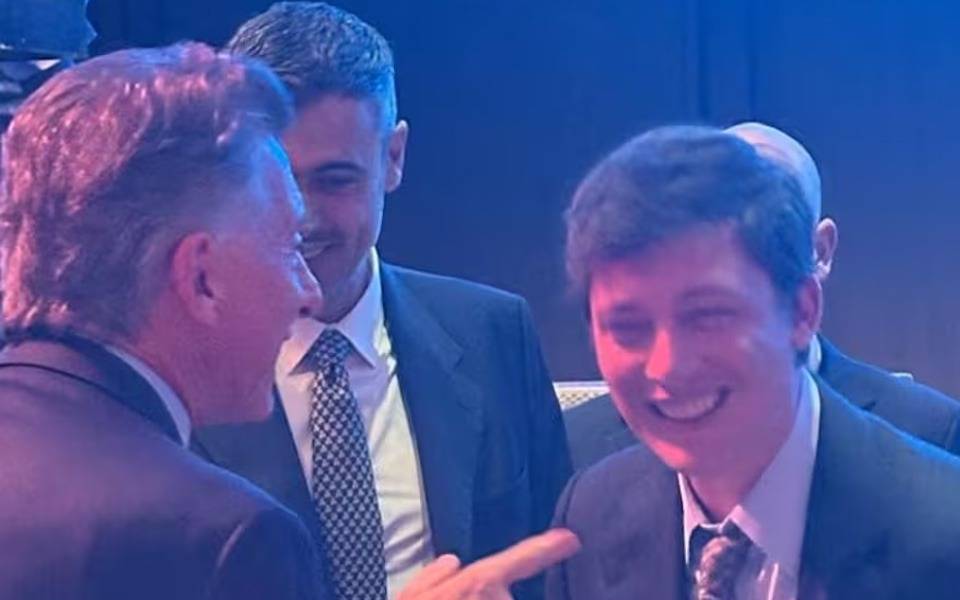 La respuesta de Santiago Caputo a Macri luego del pedido de diálogo post elecciones: "Una nueva mayoría reformista"