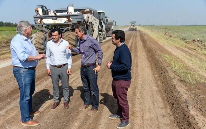 Katopodis recorrió obras clave de infraestructura en Guaminí