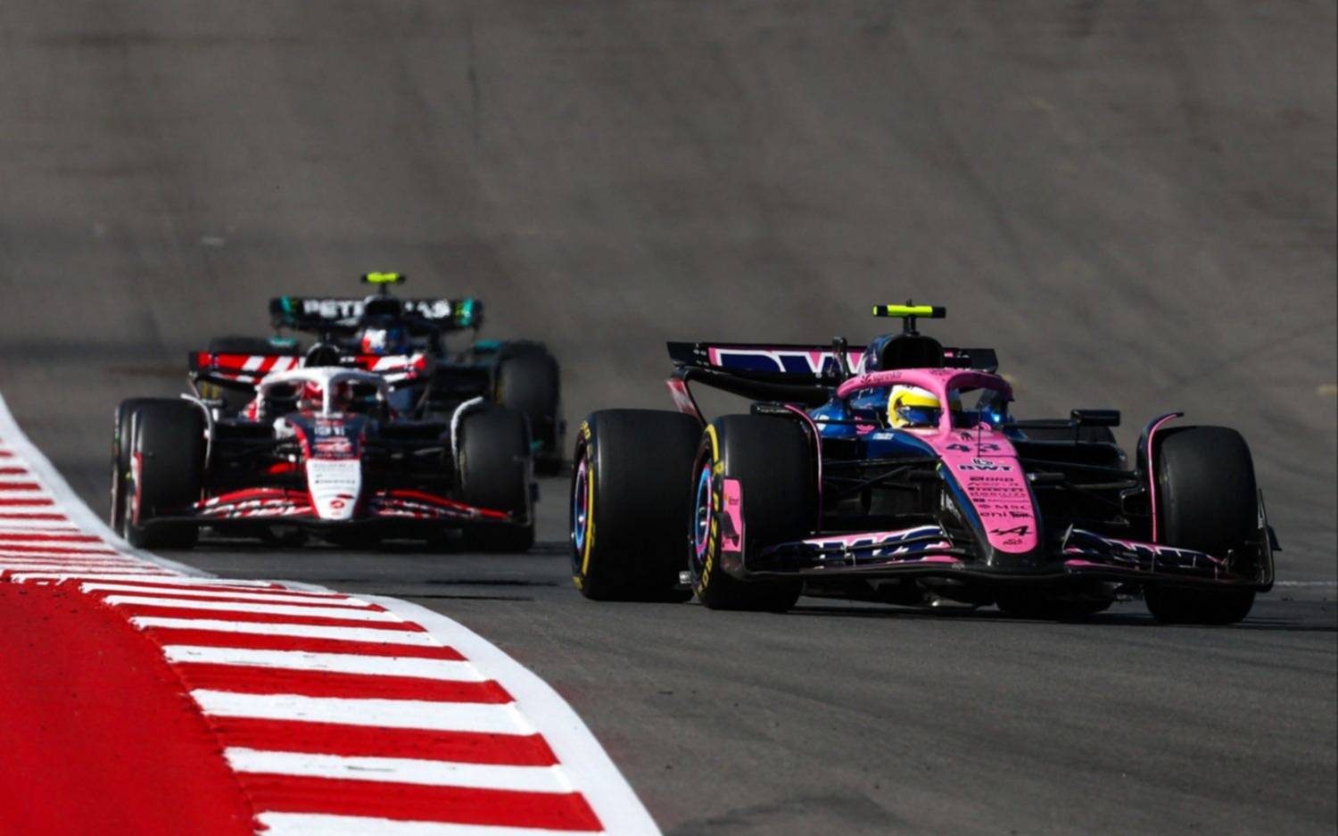 Verstappen se quedó con el triunfo en el GP de Estados Unidos y Colapinto terminó 17°