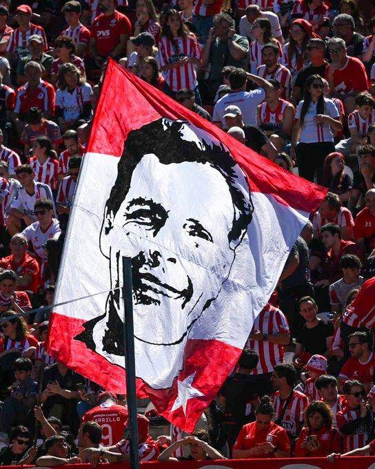 VIDEO. Los jugadores recordaron a Russo en el ingreso al campo de juego