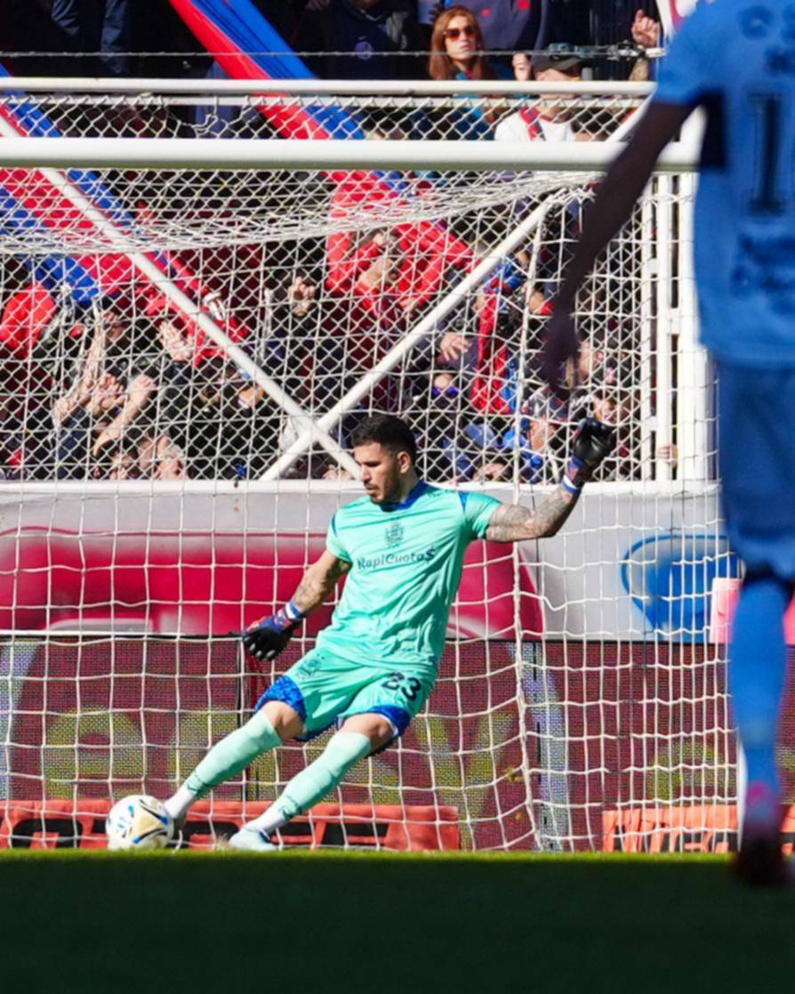 Nelson Insfrán: “Nos quedan tres finales, hay que salir a ganar”