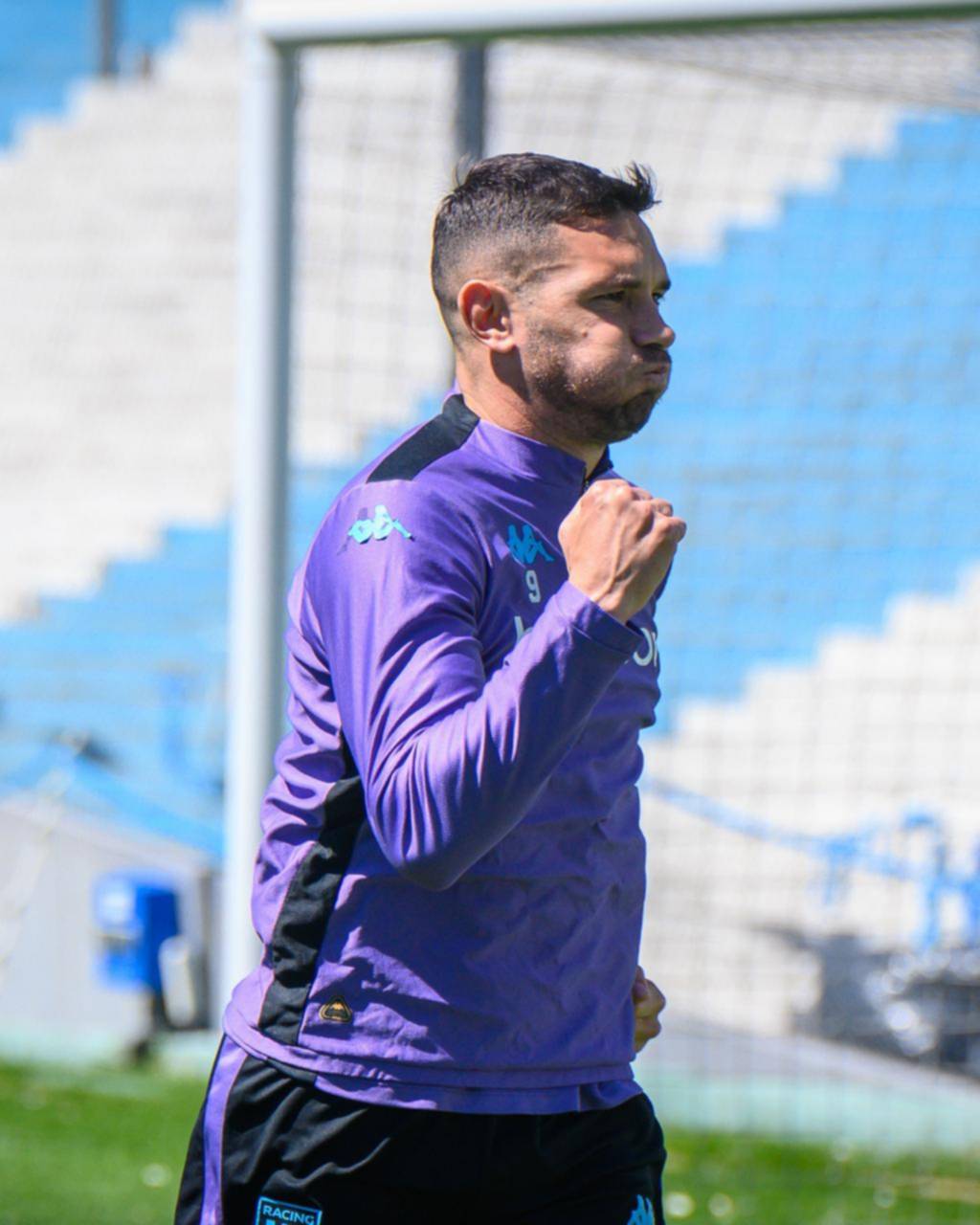 Racing va por el golpe ante Flamengo en Brasil
