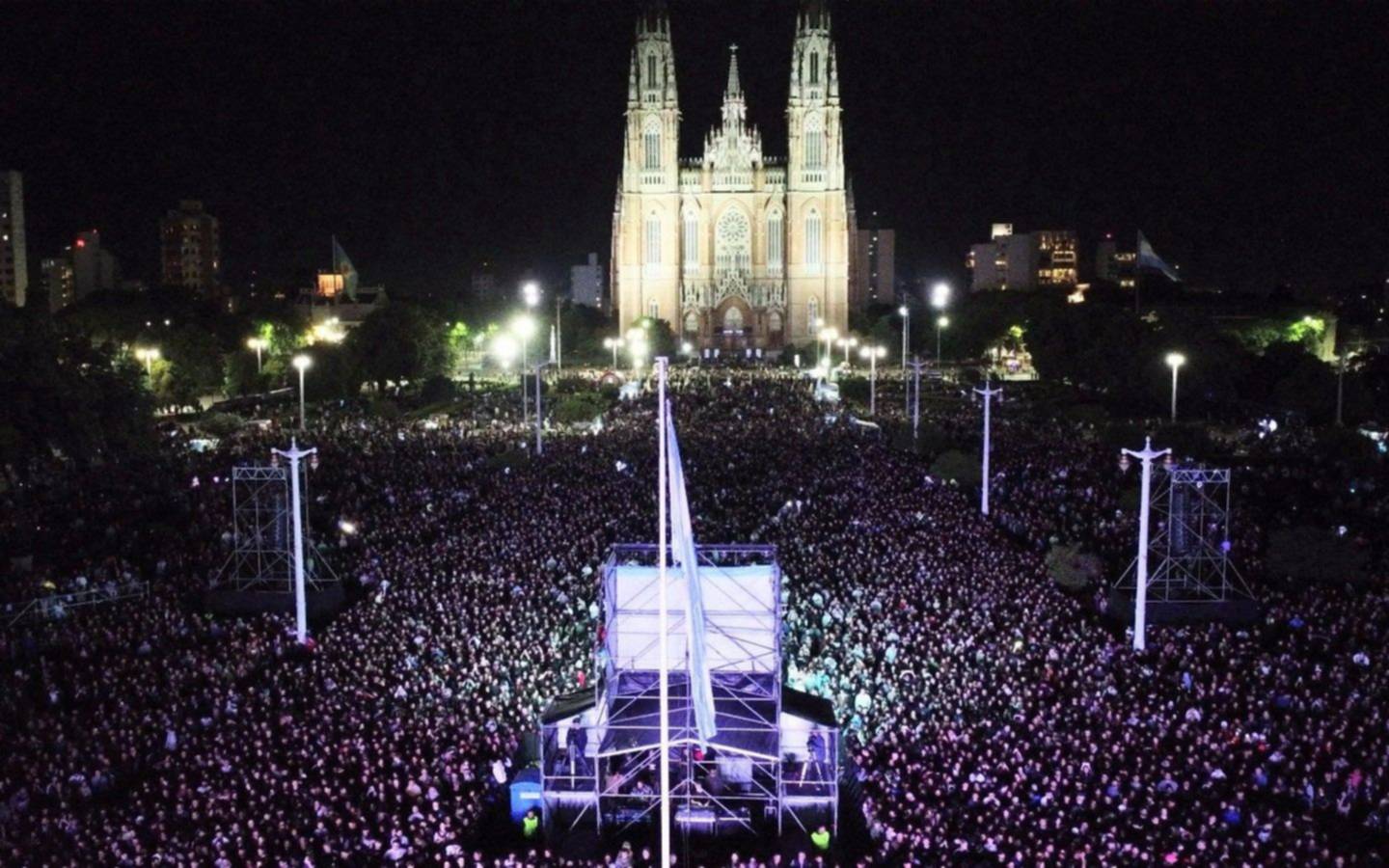 Aniversario de La Plata, festejos en Plaza Moreno: convocan a bandas locales